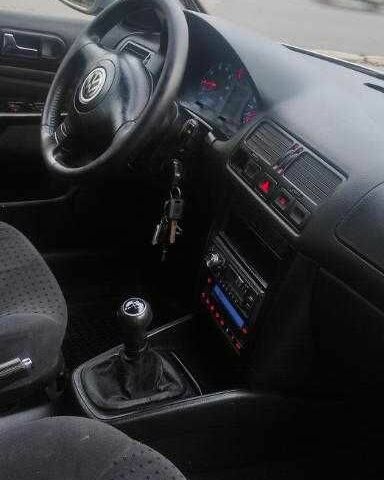 Сірий Фольксваген Бора, об'ємом двигуна 1.6 л та пробігом 310 тис. км за 3700 $, фото 6 на Automoto.ua