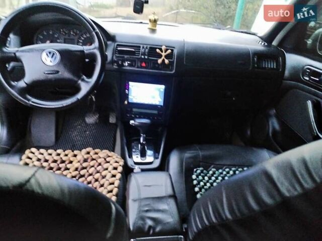 Сірий Фольксваген Бора, об'ємом двигуна 1.6 л та пробігом 360 тис. км за 4200 $, фото 3 на Automoto.ua