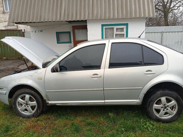 Серый Фольксваген Бора, объемом двигателя 2.3 л и пробегом 540 тыс. км за 1550 $, фото 1 на Automoto.ua