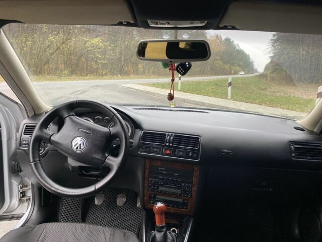 Серый Фольксваген Бора, объемом двигателя 1.9 л и пробегом 300 тыс. км за 4300 $, фото 6 на Automoto.ua