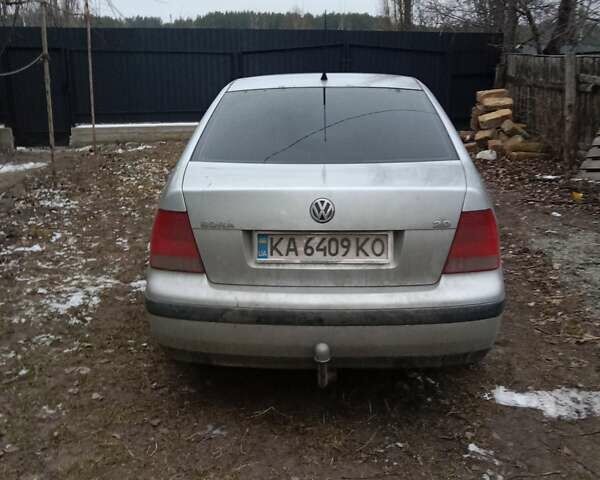 Серый Фольксваген Бора, объемом двигателя 1.98 л и пробегом 195 тыс. км за 3500 $, фото 4 на Automoto.ua