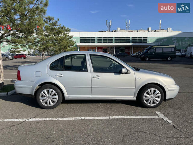 Серый Фольксваген Бора, объемом двигателя 1.39 л и пробегом 170 тыс. км за 4800 $, фото 5 на Automoto.ua