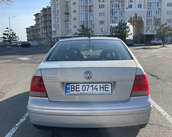 Серый Фольксваген Бора, объемом двигателя 1.39 л и пробегом 170 тыс. км за 4800 $, фото 7 на Automoto.ua