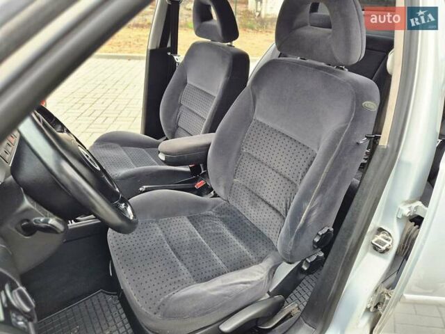 Серый Фольксваген Бора, объемом двигателя 1.98 л и пробегом 217 тыс. км за 5200 $, фото 14 на Automoto.ua