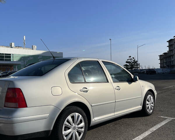 Серый Фольксваген Бора, объемом двигателя 1.39 л и пробегом 170 тыс. км за 4800 $, фото 3 на Automoto.ua