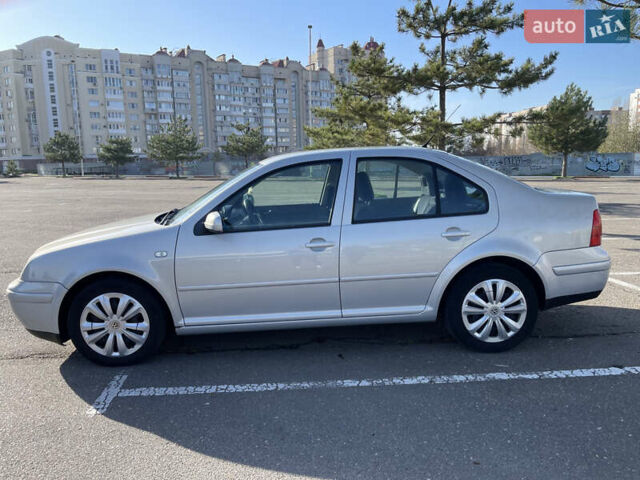 Серый Фольксваген Бора, объемом двигателя 1.39 л и пробегом 170 тыс. км за 4800 $, фото 6 на Automoto.ua
