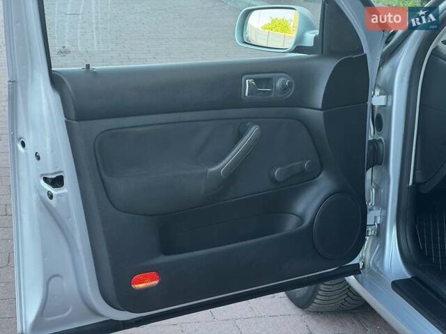 Серый Фольксваген Бора, объемом двигателя 1.6 л и пробегом 140 тыс. км за 4599 $, фото 62 на Automoto.ua