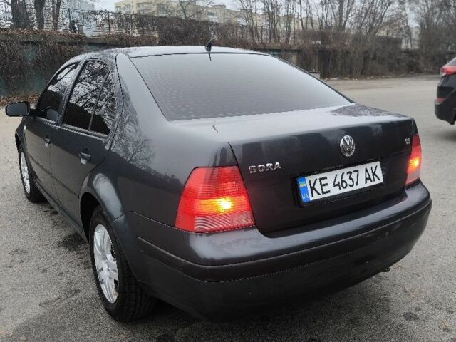 Сірий Фольксваген Бора, об'ємом двигуна 0 л та пробігом 300 тис. км за 3250 $, фото 6 на Automoto.ua