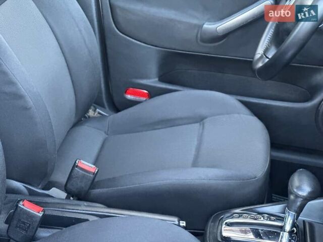 Серый Фольксваген Бора, объемом двигателя 1.6 л и пробегом 140 тыс. км за 4599 $, фото 89 на Automoto.ua