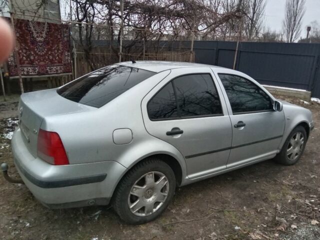 Серый Фольксваген Бора, объемом двигателя 2 л и пробегом 195 тыс. км за 3500 $, фото 3 на Automoto.ua