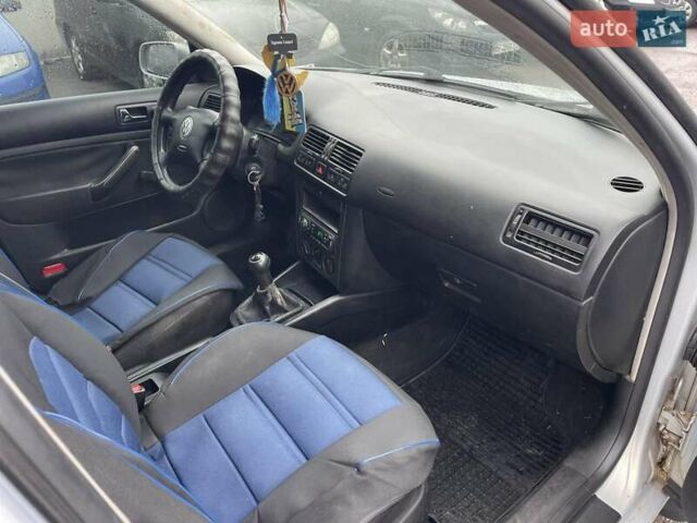 Сірий Фольксваген Бора, об'ємом двигуна 1.39 л та пробігом 250 тис. км за 3500 $, фото 7 на Automoto.ua