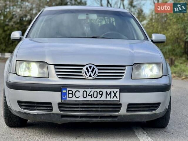 Серый Фольксваген Бора, объемом двигателя 1.4 л и пробегом 288 тыс. км за 2999 $, фото 5 на Automoto.ua