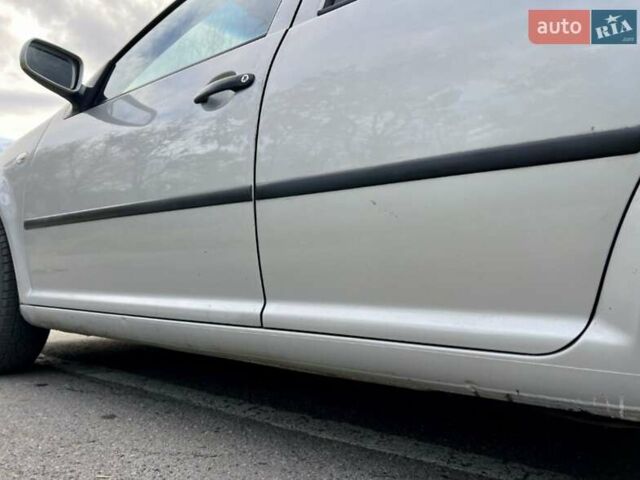 Серый Фольксваген Бора, объемом двигателя 1.4 л и пробегом 288 тыс. км за 2999 $, фото 3 на Automoto.ua