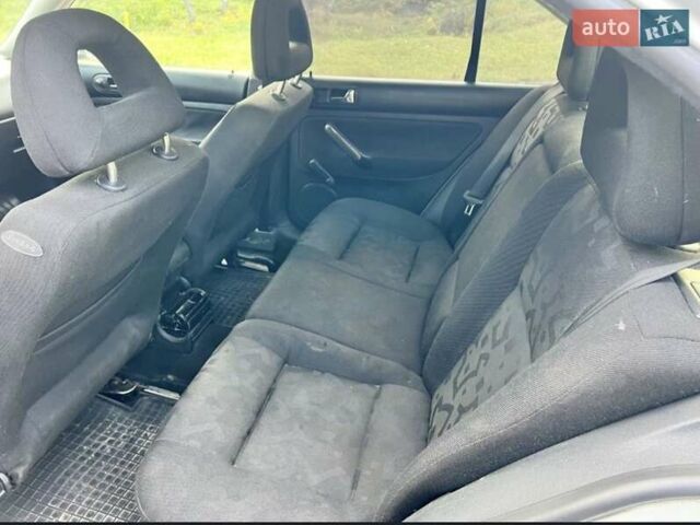 Серый Фольксваген Бора, объемом двигателя 1.4 л и пробегом 288 тыс. км за 2999 $, фото 16 на Automoto.ua