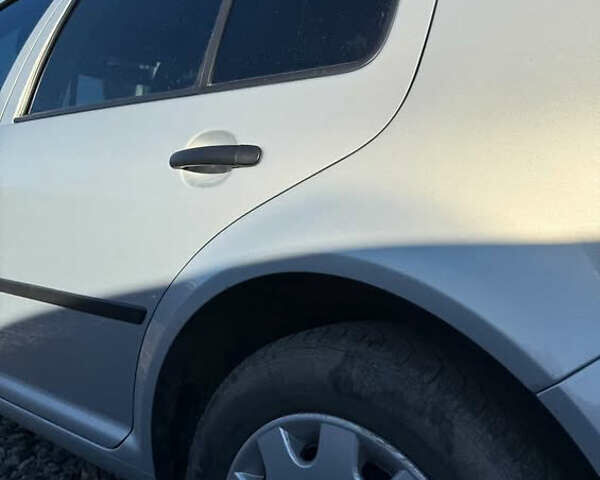 Сірий Фольксваген Бора, об'ємом двигуна 1.39 л та пробігом 230 тис. км за 4000 $, фото 10 на Automoto.ua