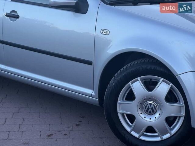 Серый Фольксваген Бора, объемом двигателя 1.6 л и пробегом 140 тыс. км за 4599 $, фото 23 на Automoto.ua