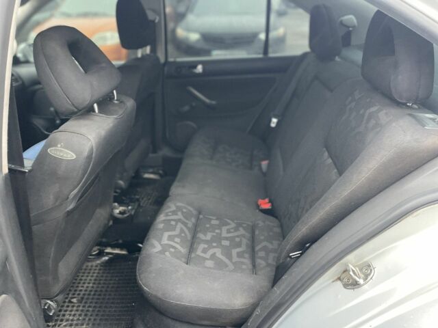 Сірий Фольксваген Бора, об'ємом двигуна 1.4 л та пробігом 250 тис. км за 3500 $, фото 2 на Automoto.ua