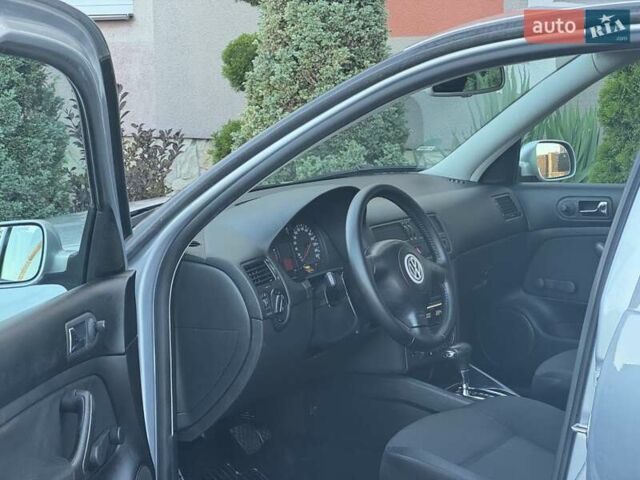 Серый Фольксваген Бора, объемом двигателя 1.6 л и пробегом 140 тыс. км за 4599 $, фото 61 на Automoto.ua