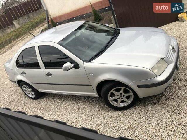 Серый Фольксваген Бора, объемом двигателя 1.6 л и пробегом 300 тыс. км за 3600 $, фото 19 на Automoto.ua