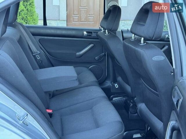 Серый Фольксваген Бора, объемом двигателя 1.6 л и пробегом 140 тыс. км за 4599 $, фото 93 на Automoto.ua