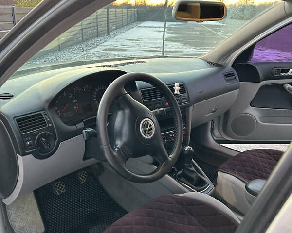 Сірий Фольксваген Бора, об'ємом двигуна 1.6 л та пробігом 356 тис. км за 3800 $, фото 17 на Automoto.ua