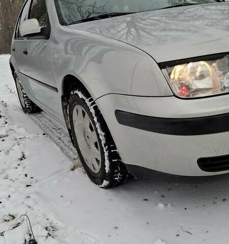 Сірий Фольксваген Бора, об'ємом двигуна 1.6 л та пробігом 192 тис. км за 5500 $, фото 4 на Automoto.ua