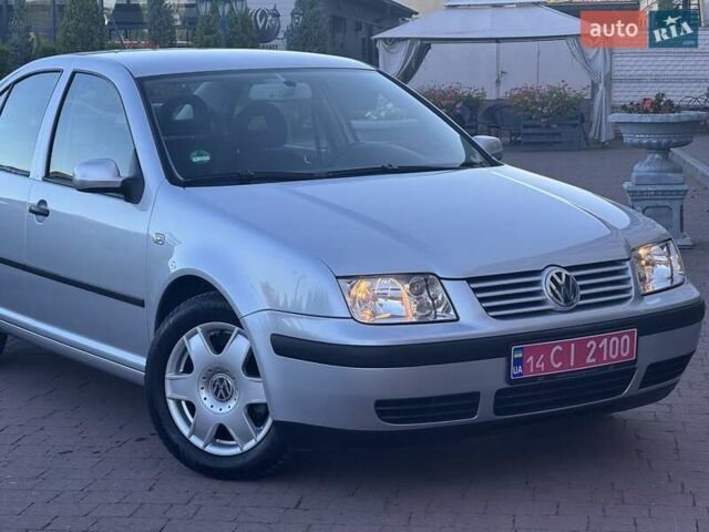 Серый Фольксваген Бора, объемом двигателя 1.6 л и пробегом 140 тыс. км за 4599 $, фото 19 на Automoto.ua