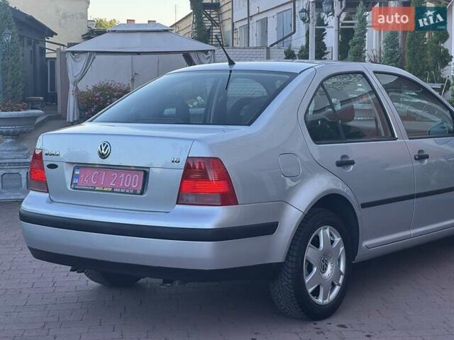 Серый Фольксваген Бора, объемом двигателя 1.6 л и пробегом 140 тыс. км за 4599 $, фото 36 на Automoto.ua