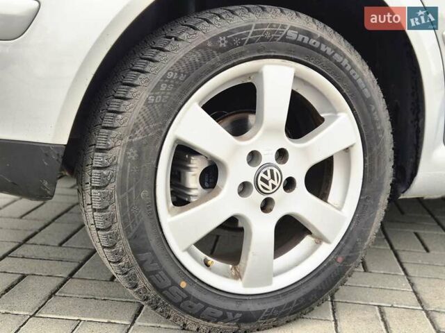 Серый Фольксваген Бора, объемом двигателя 1.98 л и пробегом 217 тыс. км за 5200 $, фото 29 на Automoto.ua