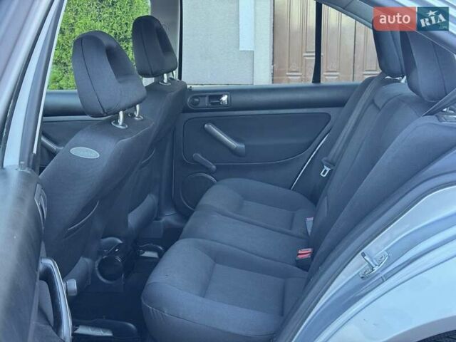 Серый Фольксваген Бора, объемом двигателя 1.6 л и пробегом 140 тыс. км за 4599 $, фото 73 на Automoto.ua