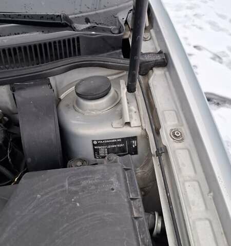 Сірий Фольксваген Бора, об'ємом двигуна 1.6 л та пробігом 192 тис. км за 5500 $, фото 30 на Automoto.ua