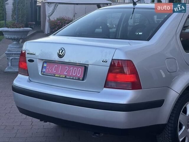 Серый Фольксваген Бора, объемом двигателя 1.6 л и пробегом 140 тыс. км за 4599 $, фото 39 на Automoto.ua