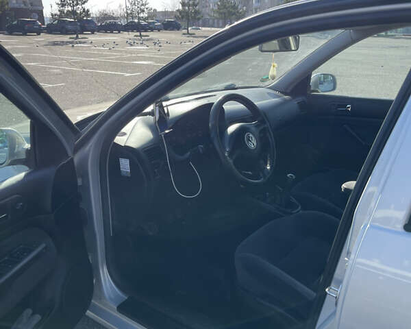 Серый Фольксваген Бора, объемом двигателя 1.39 л и пробегом 170 тыс. км за 4800 $, фото 9 на Automoto.ua