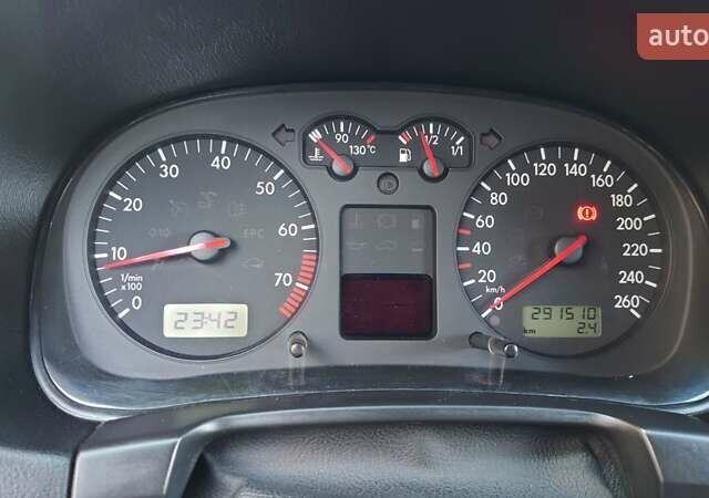 Фольксваген Бора 2000 у Бучаче на Automoto.ua Сірий Фольксваген Бора, об'ємом двигуна 1.6 л та пробігом 290 тис. км за 4300 $, фото 8 на Automoto.ua