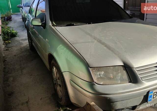 Серый Фольксваген Бора, объемом двигателя 1.6 л и пробегом 190 тыс. км за 3100 $, фото 3 на Automoto.ua