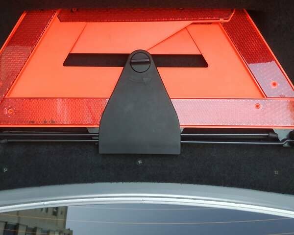 Серый Фольксваген Бора, объемом двигателя 2 л и пробегом 270 тыс. км за 6000 $, фото 5 на Automoto.ua