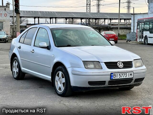 Сірий Фольксваген Бора, об'ємом двигуна 1.6 л та пробігом 275 тис. км за 3100 $, фото 7 на Automoto.ua