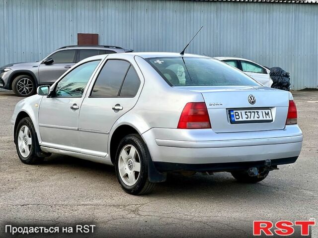 Сірий Фольксваген Бора, об'ємом двигуна 1.6 л та пробігом 275 тис. км за 3100 $, фото 6 на Automoto.ua