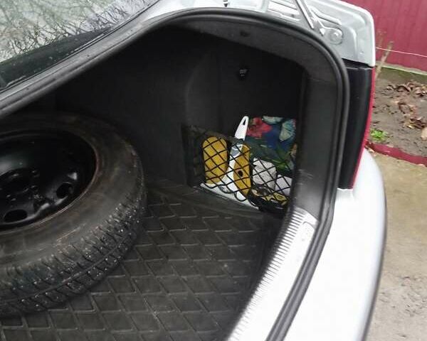 Серый Фольксваген Бора, объемом двигателя 1.6 л и пробегом 287 тыс. км за 4399 $, фото 31 на Automoto.ua