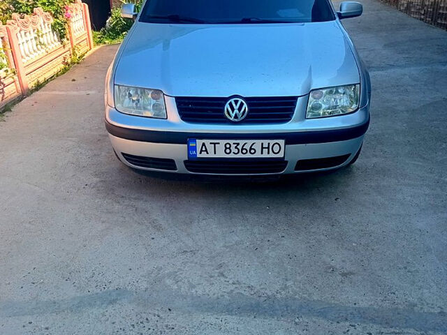 Серый Фольксваген Бора, объемом двигателя 1.4 л и пробегом 226 тыс. км за 3100 $, фото 3 на Automoto.ua