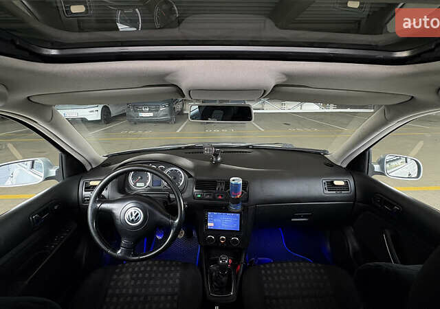 Серый Фольксваген Бора, объемом двигателя 1.6 л и пробегом 273 тыс. км за 4000 $, фото 14 на Automoto.ua