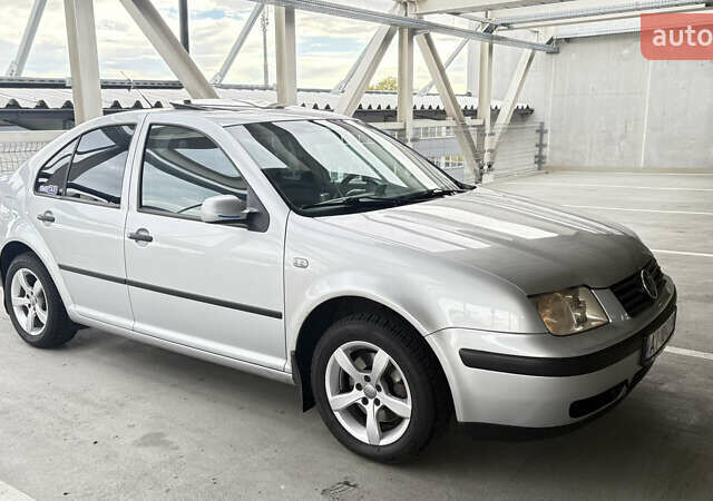 Серый Фольксваген Бора, объемом двигателя 1.6 л и пробегом 273 тыс. км за 4000 $, фото 10 на Automoto.ua