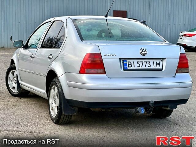 Сірий Фольксваген Бора, об'ємом двигуна 1.6 л та пробігом 275 тис. км за 3100 $, фото 3 на Automoto.ua