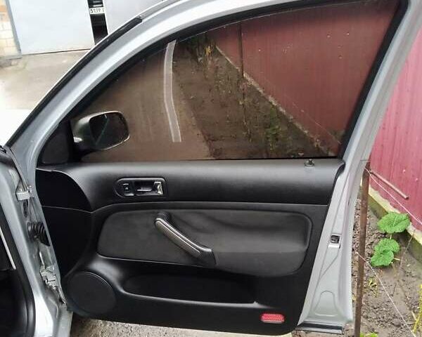 Серый Фольксваген Бора, объемом двигателя 1.6 л и пробегом 287 тыс. км за 4399 $, фото 17 на Automoto.ua