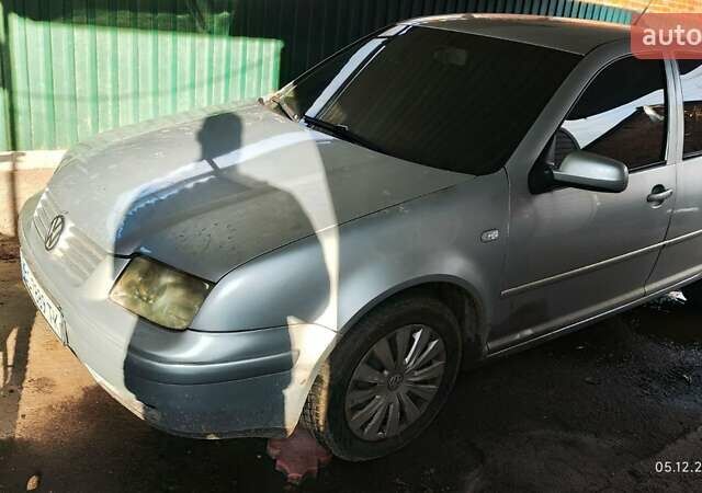Серый Фольксваген Бора, объемом двигателя 1.6 л и пробегом 190 тыс. км за 3100 $, фото 2 на Automoto.ua