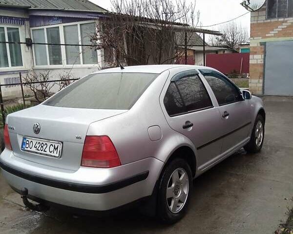 Серый Фольксваген Бора, объемом двигателя 1.6 л и пробегом 287 тыс. км за 4399 $, фото 6 на Automoto.ua