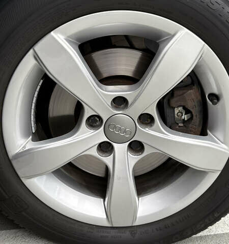 Серый Фольксваген Бора, объемом двигателя 1.6 л и пробегом 273 тыс. км за 4000 $, фото 20 на Automoto.ua