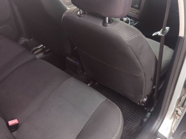 Сірий Фольксваген Бора, об'ємом двигуна 1.6 л та пробігом 284 тис. км за 3500 $, фото 6 на Automoto.ua