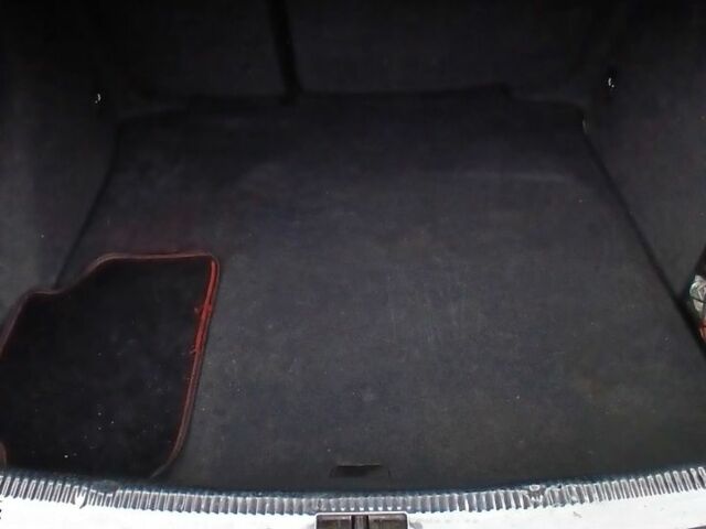 Сірий Фольксваген Бора, об'ємом двигуна 0 л та пробігом 225 тис. км за 4100 $, фото 5 на Automoto.ua