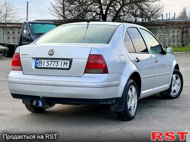 Сірий Фольксваген Бора, об'ємом двигуна 1.6 л та пробігом 275 тис. км за 3100 $, фото 2 на Automoto.ua